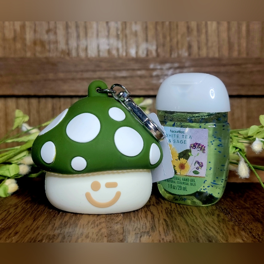 B&BW 💚😉🍄 Cheeky Mushroom Pocketbac Holder and Refill